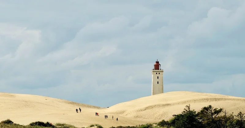 Dormir dans un phare via Airbnb ou en réservation directe ?